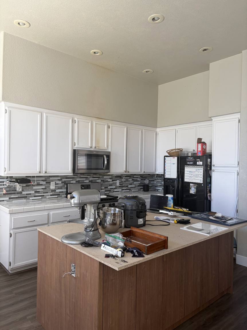 Flat-Panel Kitchen Reface before remodel